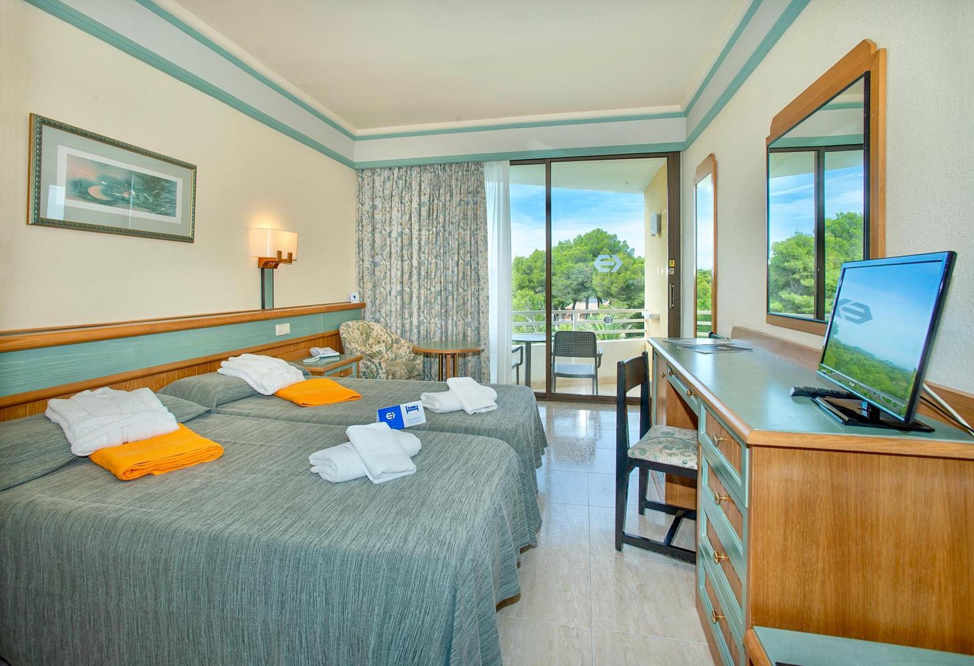 Exagon Park Hotel Can Picafort  Værelse billede